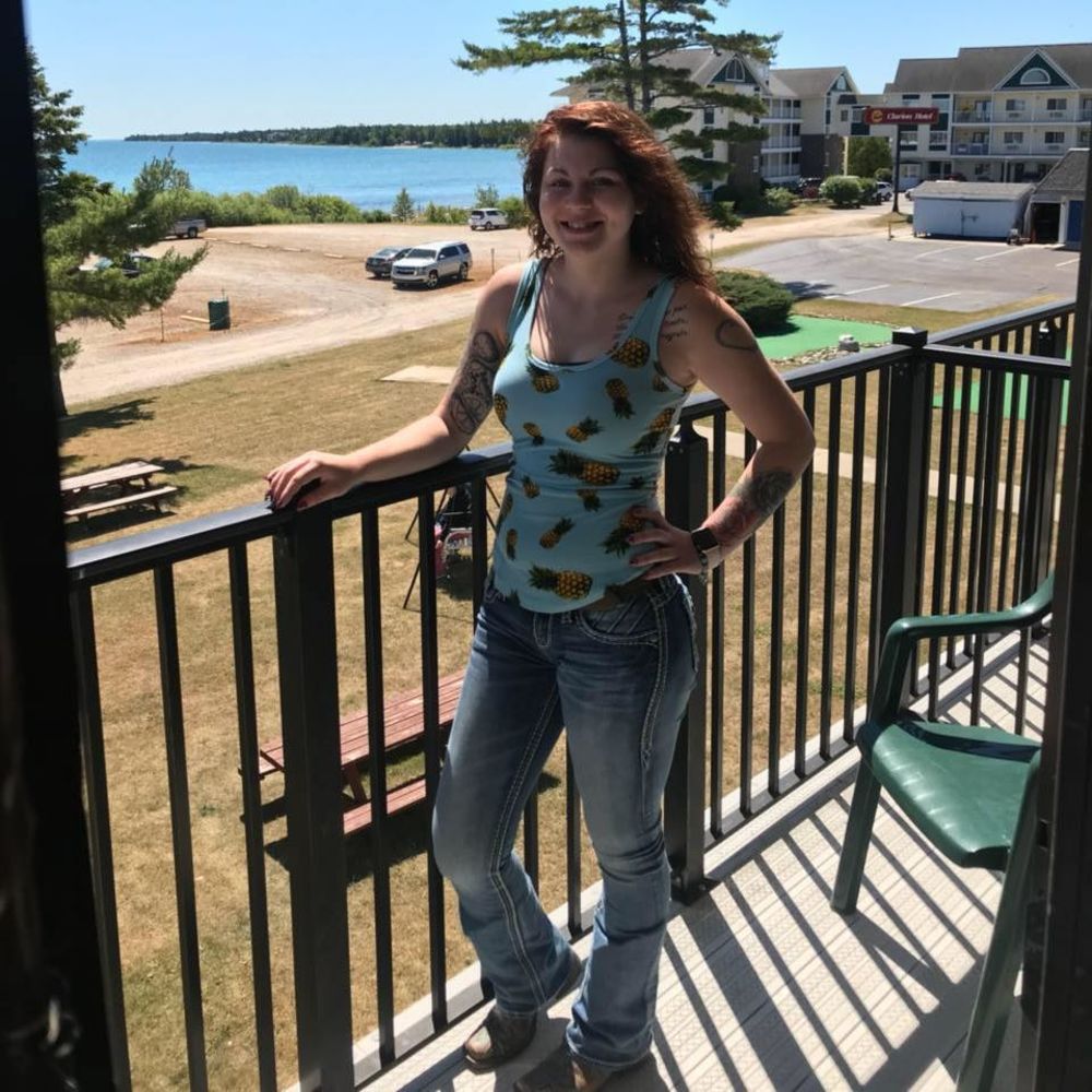 Meet your Posher, Olivia